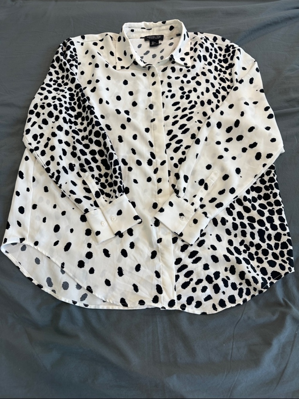Rachel Zoe Black and White Dalmatian Print Button-Up Shirt (L) - Picture 1 of 7